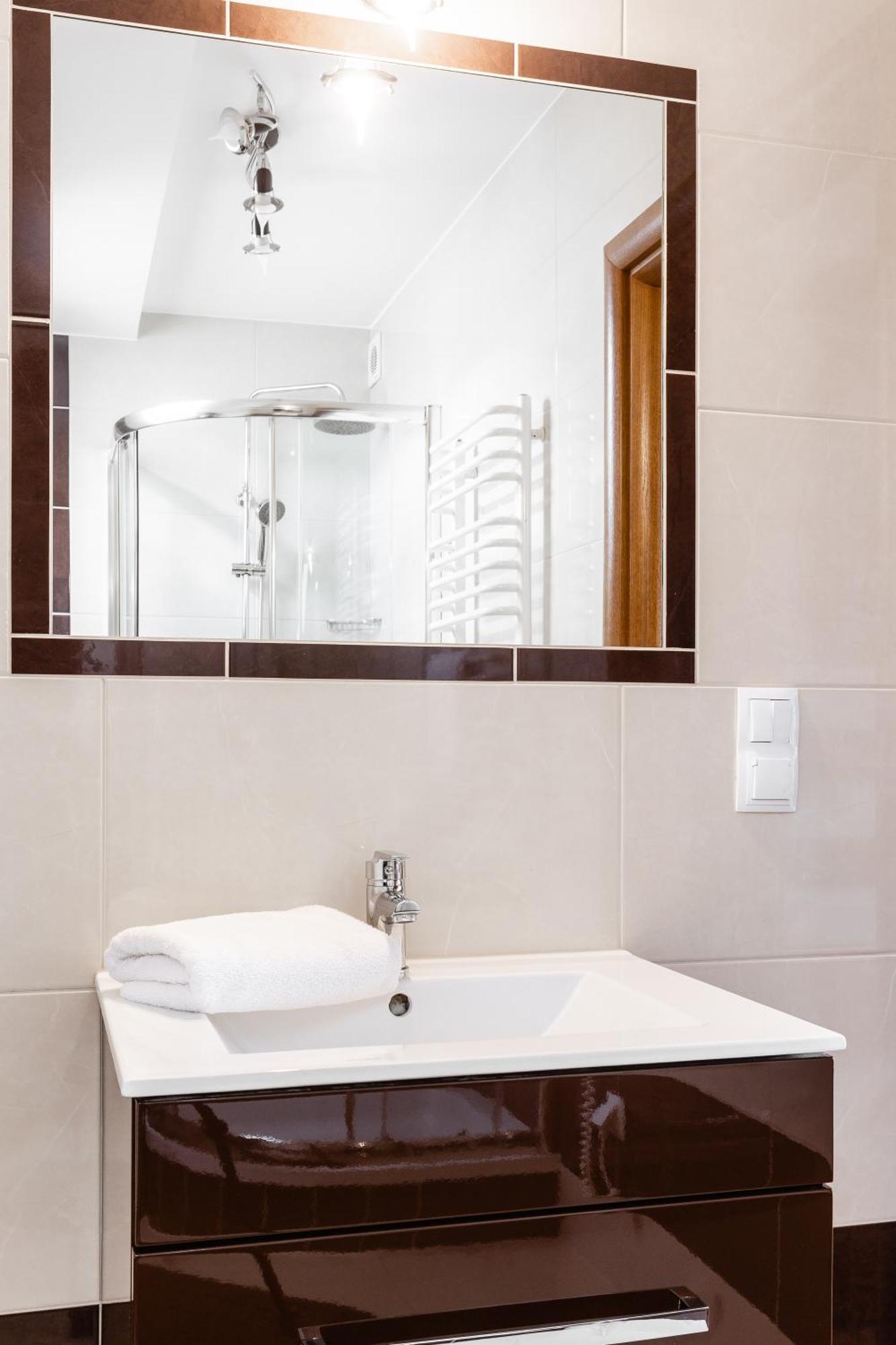 Apartamenty Na Wzgorzu 코스실리스코 객실 사진